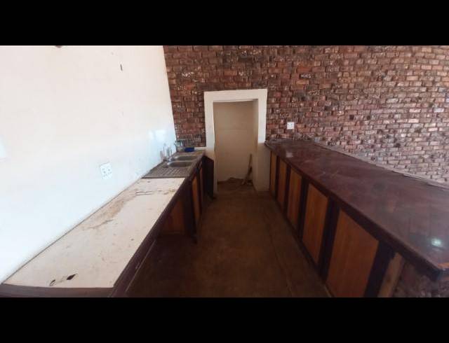 FARM FOR SALE IN MOPANE